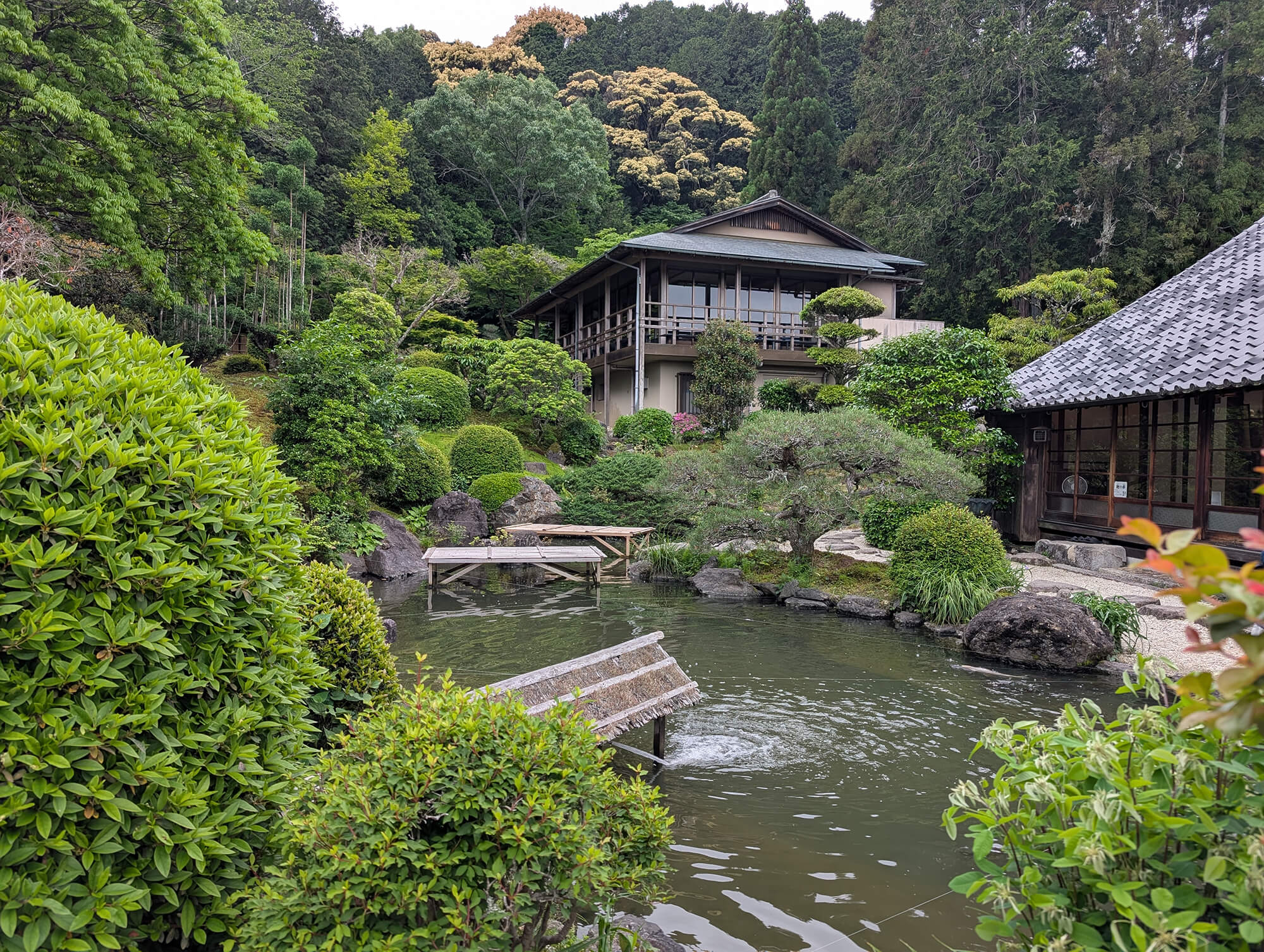 奥殿陣屋 蓬莱の庭