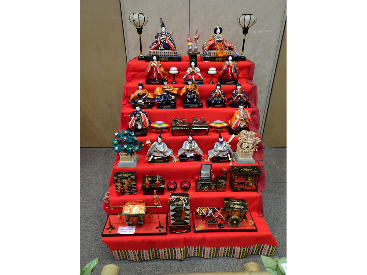 お雛さまと吊るし飾り展