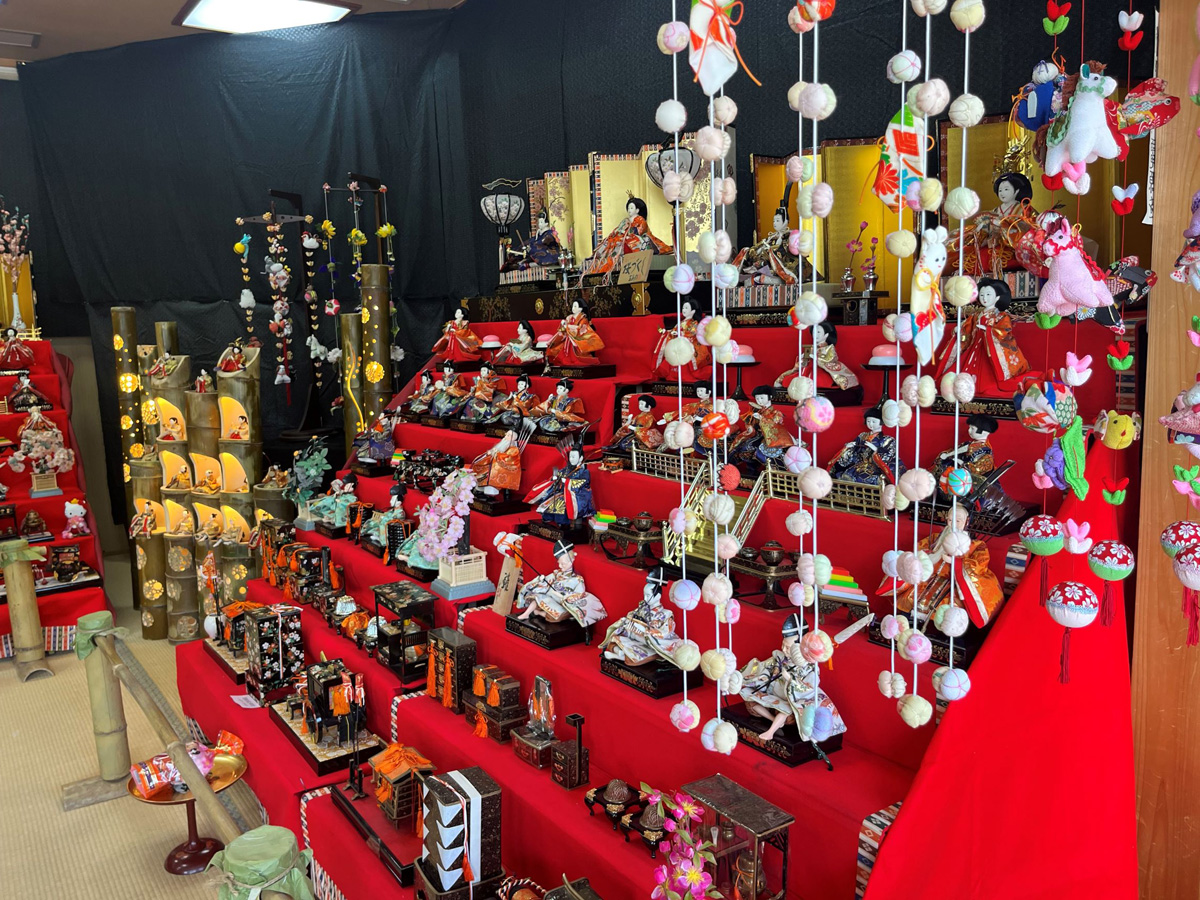お雛さまと吊るし飾り展