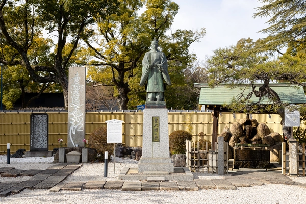常泉寺（秀吉公産湯の井戸）