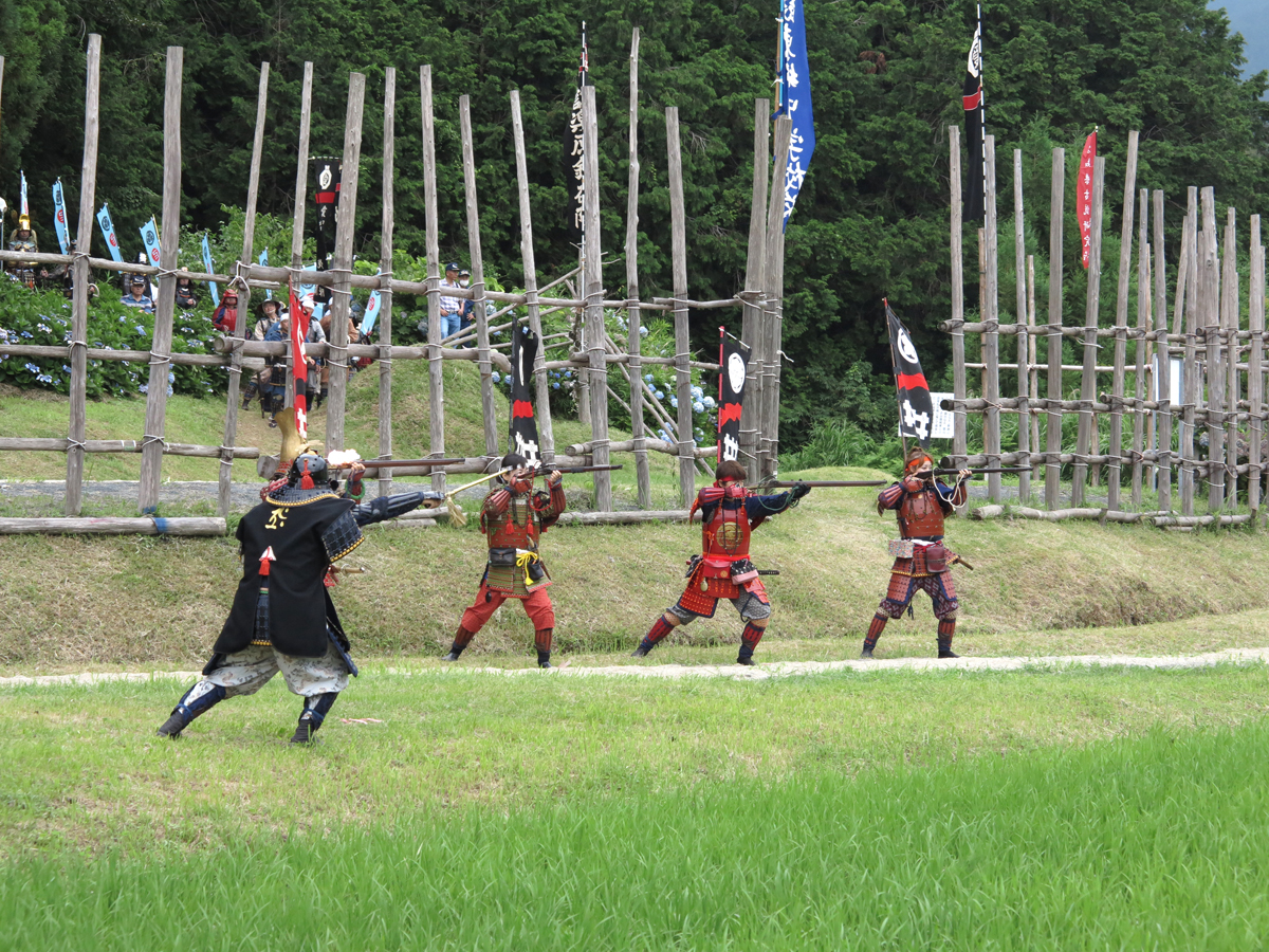 設樂原決戰場祭