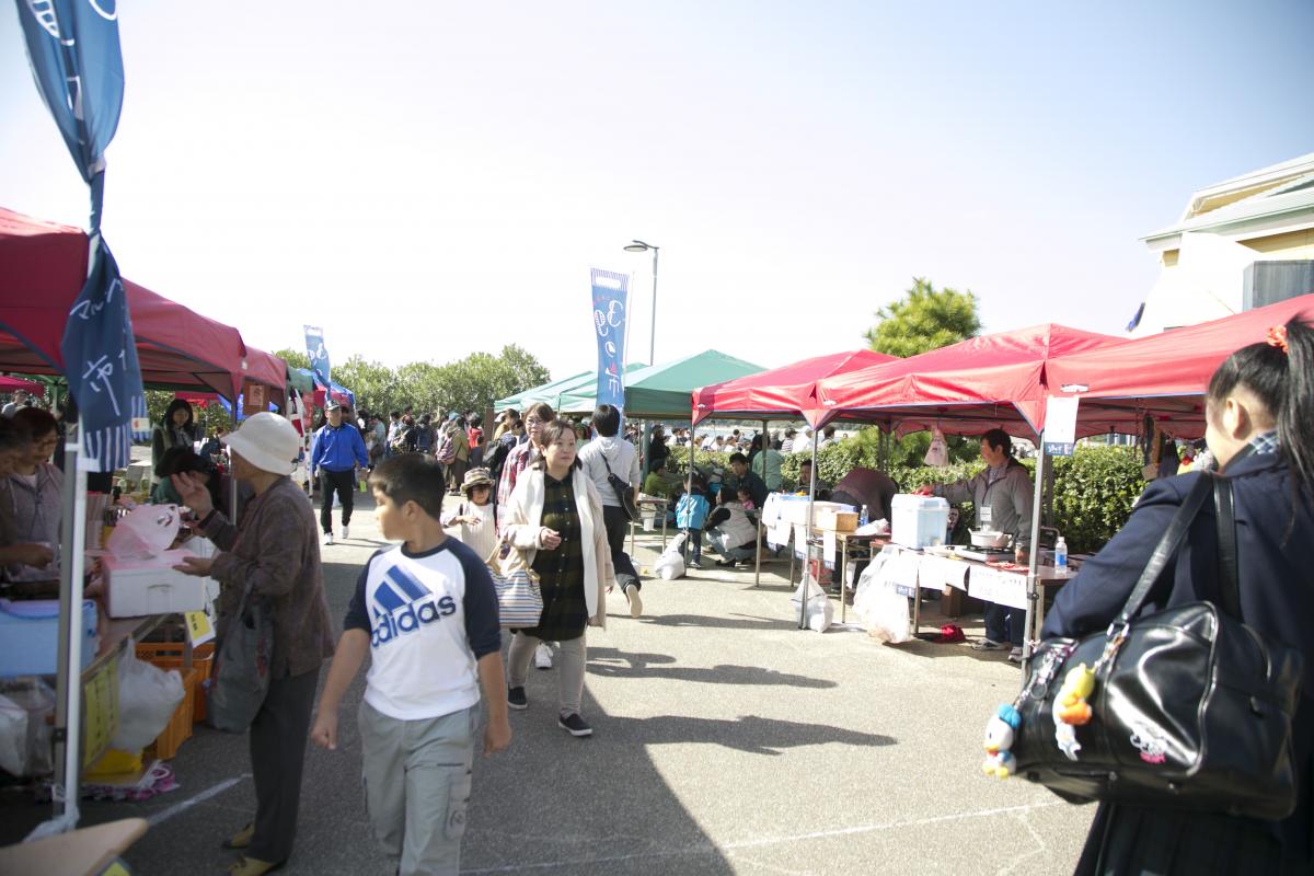 39 (Saku) Market