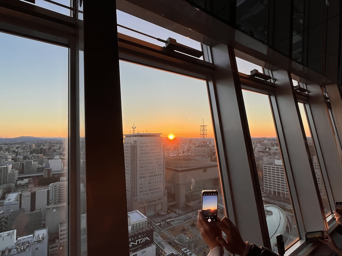 在中部电力 MIRAI TOWER观景台赏新年日出