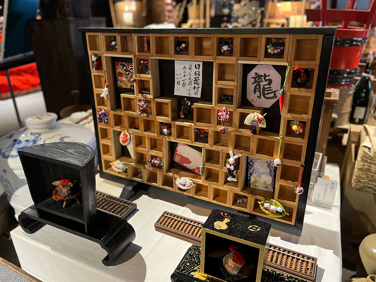 國盛　酒文化館 “酒蔵的吊飾人偶展”