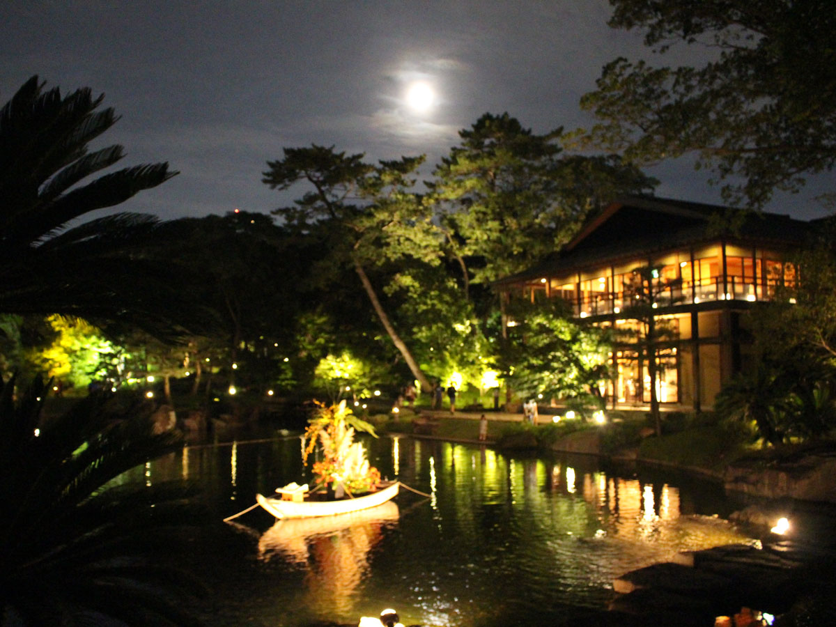 "Ladle the Moon" Tokugawaen Moon Viewing Party
