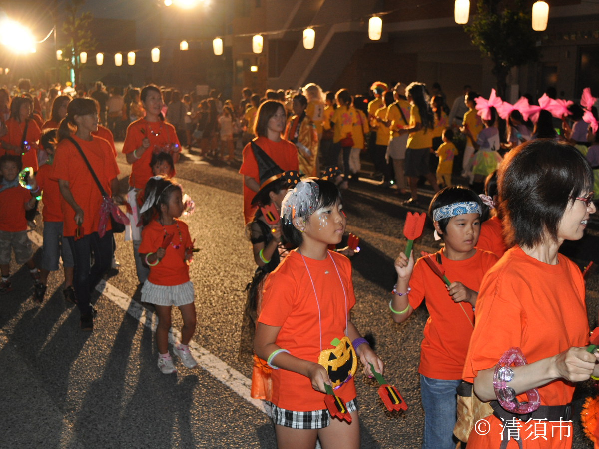 新川やると祭