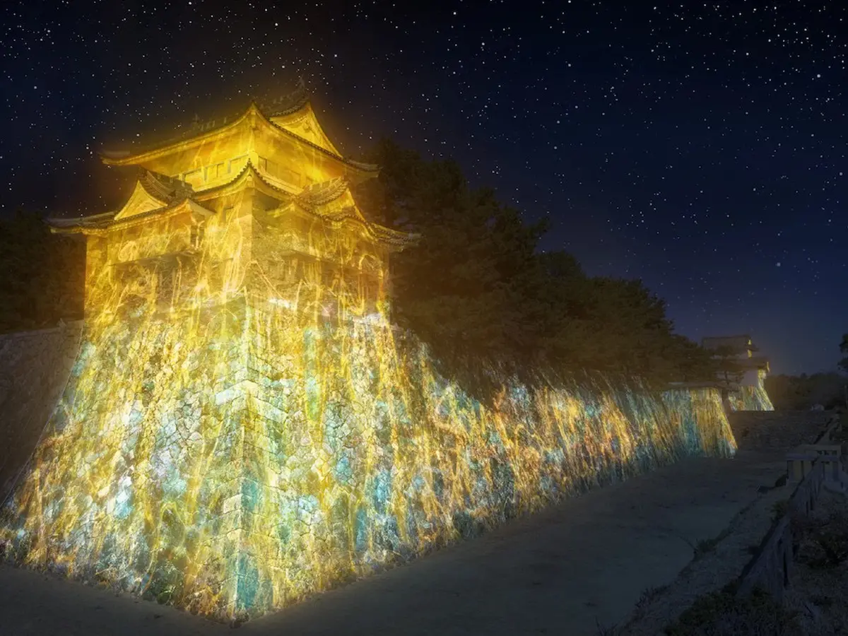 名古屋城夜間ライトアップ 「Be GOLD」
