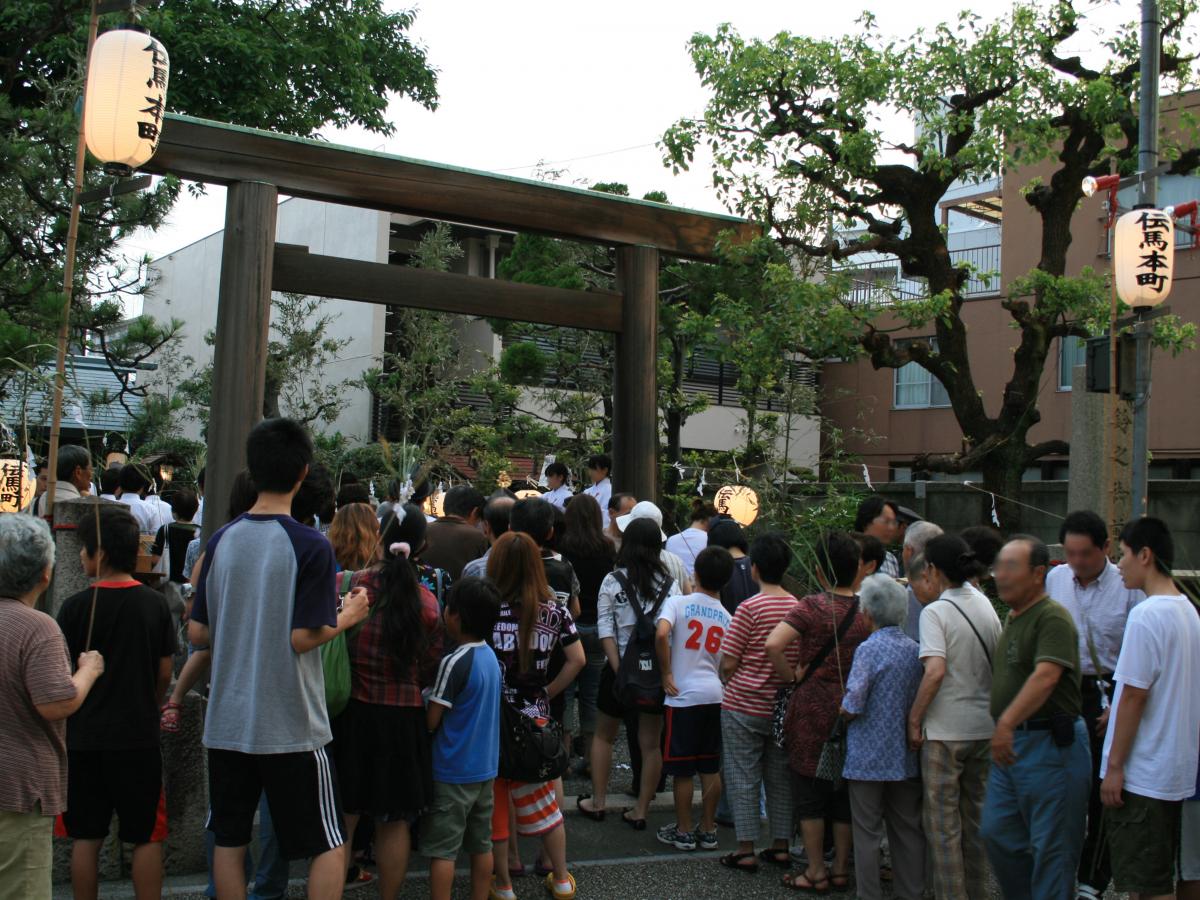 鈴之御前社祭