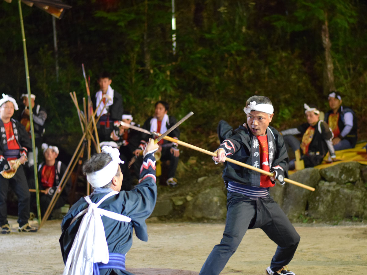 貝津田の棒の手
