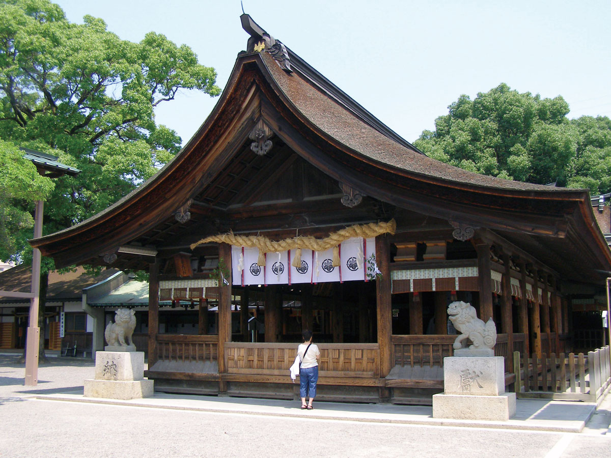 国府宮　除疫祭並輪くぐり