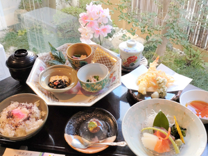 陶のまち瀬戸のお雛めぐり