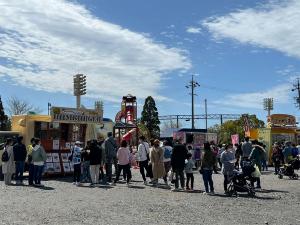尾張旭・城山公園さくらまつり