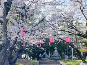 桜色のオニマルシェ
