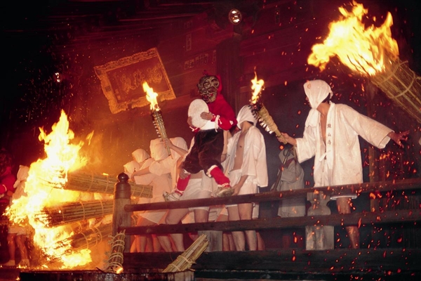 瀧山寺 鬼祭り
