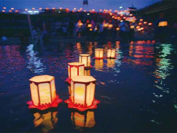 西尾・米津の川まつり