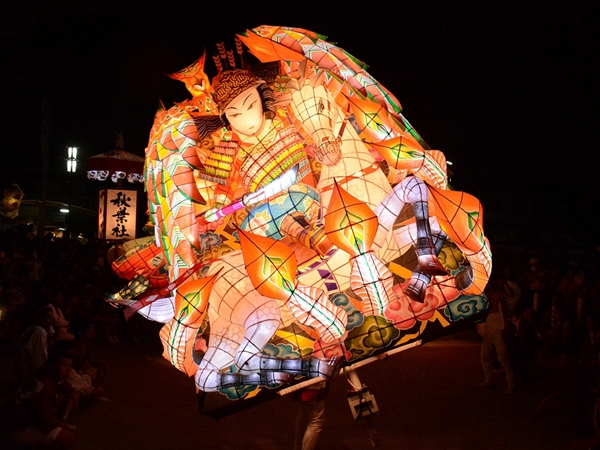 刈谷万燈祭（秋葉社の祭礼）
