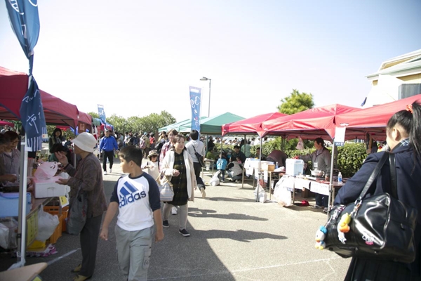 39 Saku-no-Ichi Market