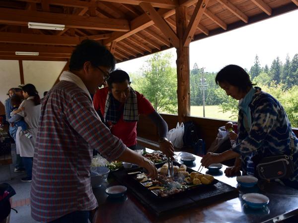 グリーンステージ花の木　山の大自然、夏休みは川遊びで大満喫！