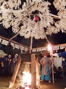 花祭【東榮町 河内】