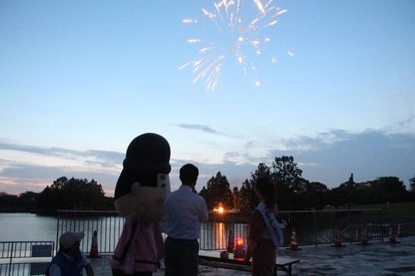 Kasugai Citizens' Noryo Festival &amp; Fireworks (Kasugai Shimin Noryo Matsuri)