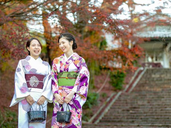 きもので歩く明治村