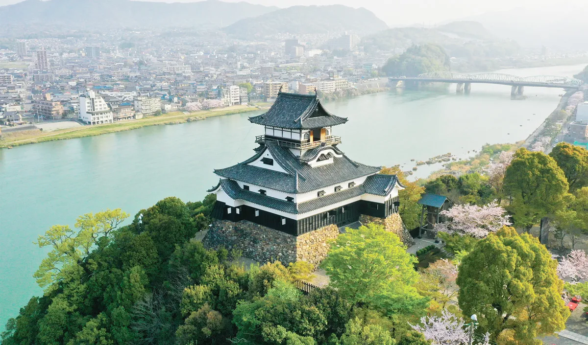 国宝犬山城