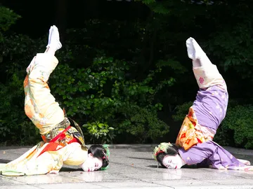 河文【芸術性と革新性】