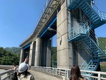 新豊根ダム