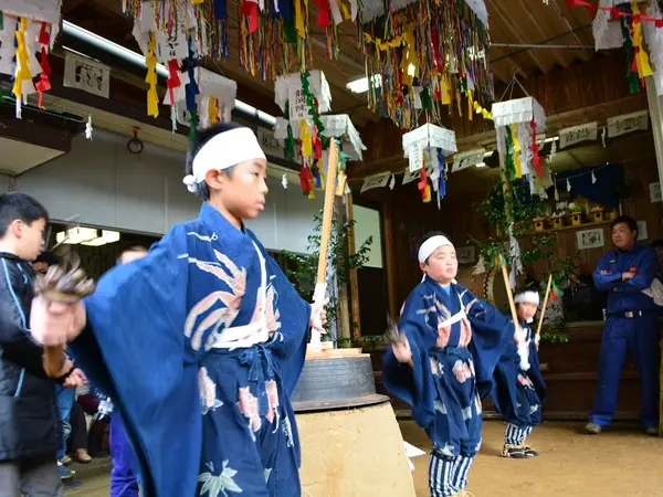 花祭【东荣町 中在家】