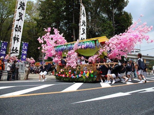 足助春日祭（足助神社例祭・重範祭）