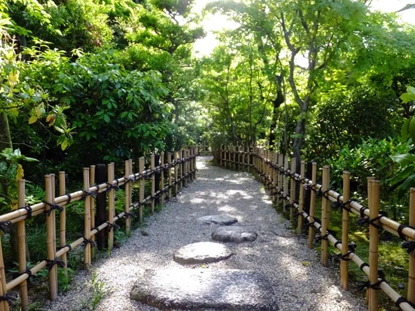 東山荘