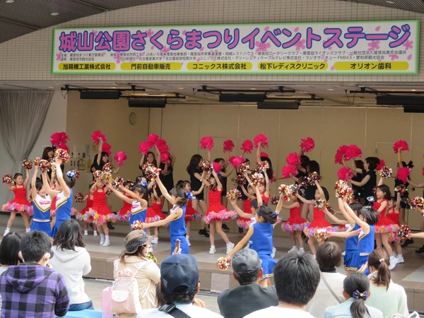 尾張旭・城山公園さくらまつり
