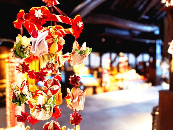 酒蔵の吊るし雛展