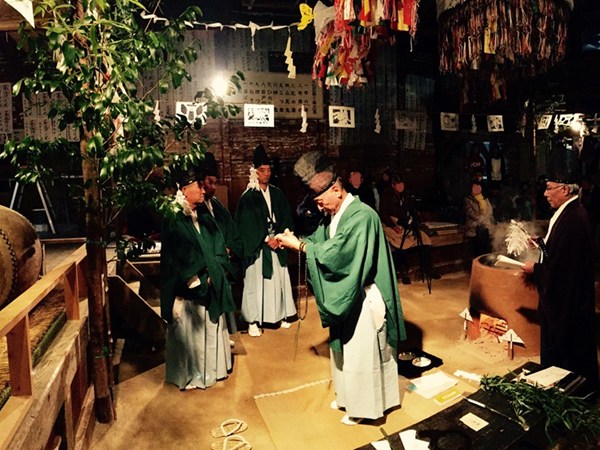 花祭【東榮町 足込】