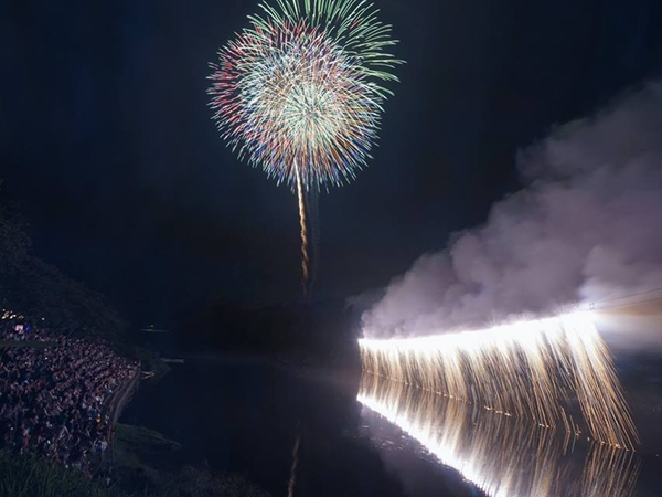 新城納涼花火大会