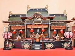 冬季企画展「第35回ひな人形展」