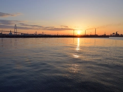 名古屋港ポートビル