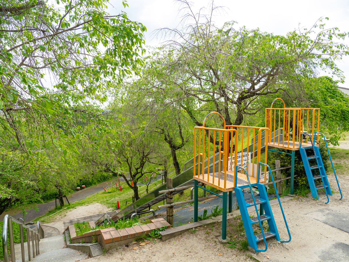 名古屋市東谷山水果公園