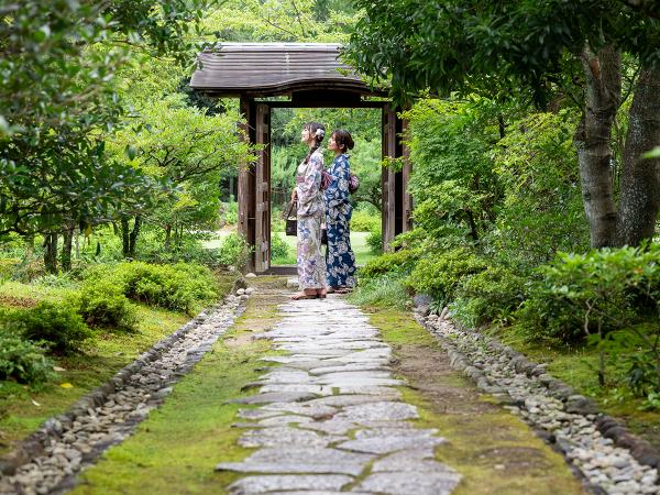 有樂苑（國寶茶室 如庵）