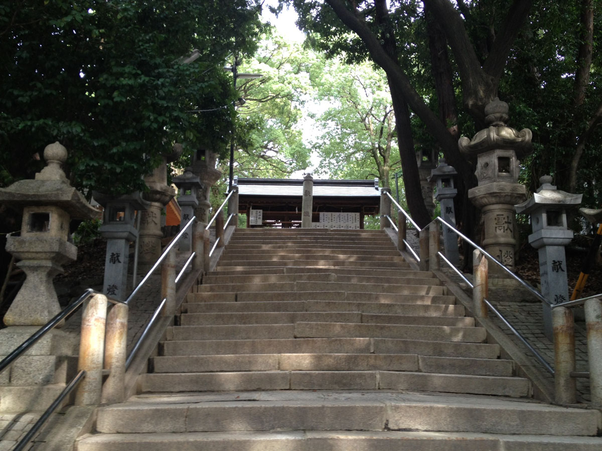 白山神社、白山神社古坟
