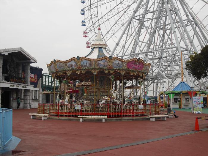 Nagoya Port Sea Train Land