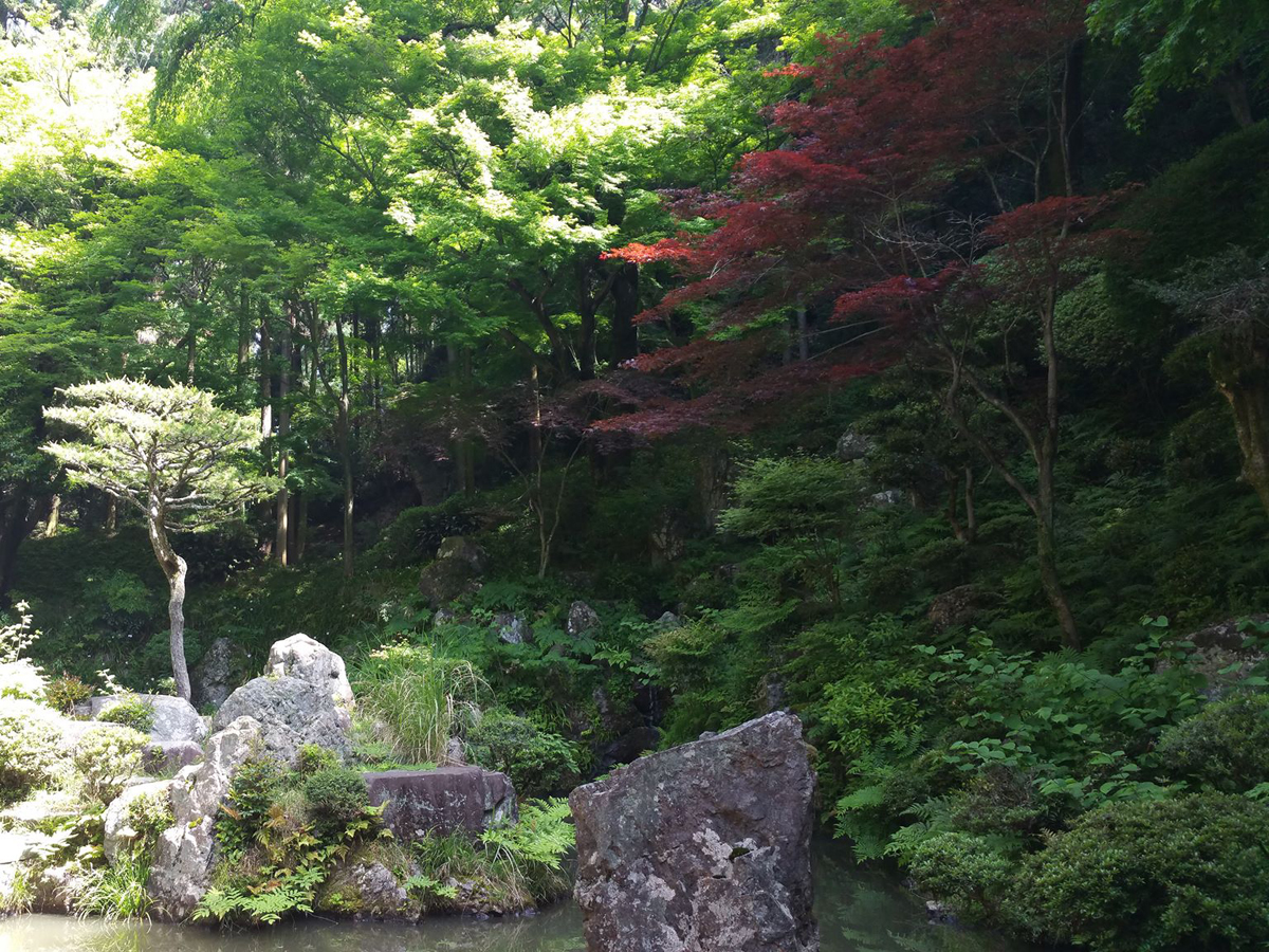 内々(うつつ）神社