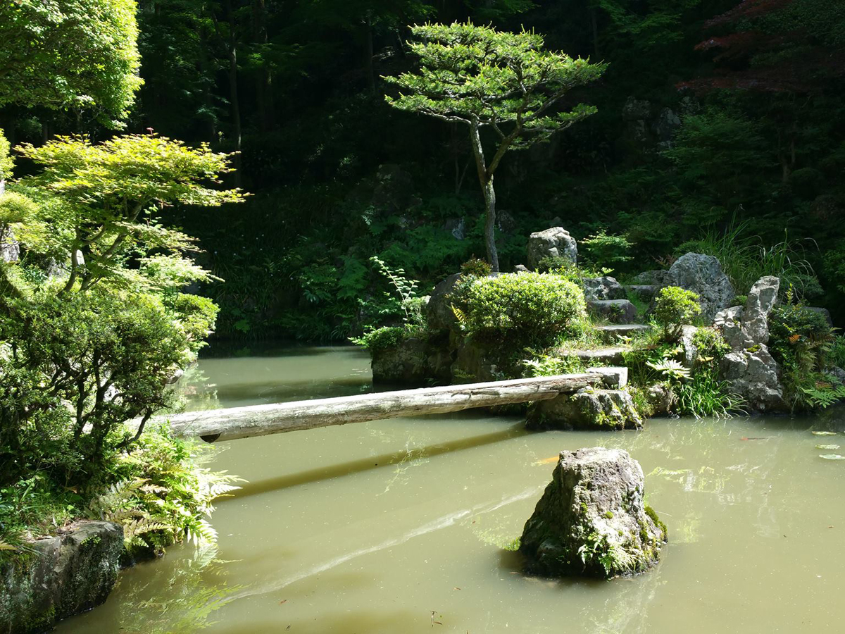 内々(うつつ）神社