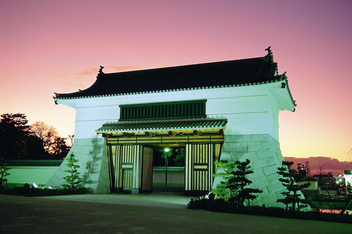 岡崎城・岡崎城公園