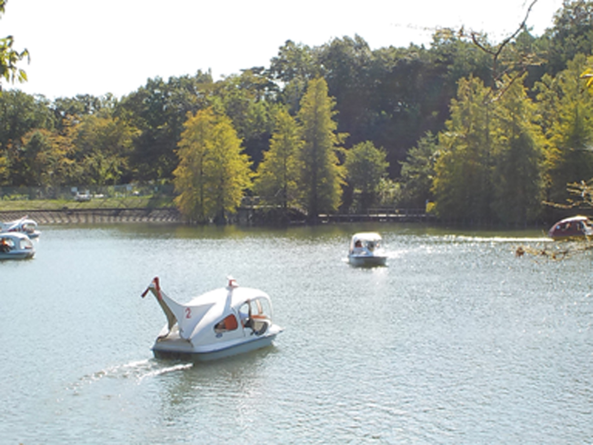 春日井市都市緑化植物園（愛称：グリーンピア春日井）