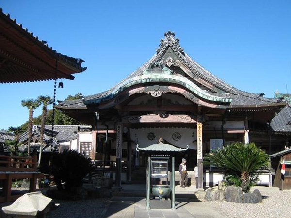龍泉寺(仁王門）