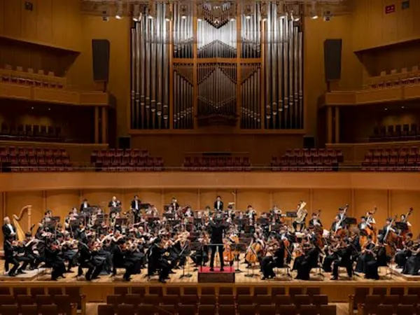 オーケストラをもっと楽しむための実演レクチャーツアー