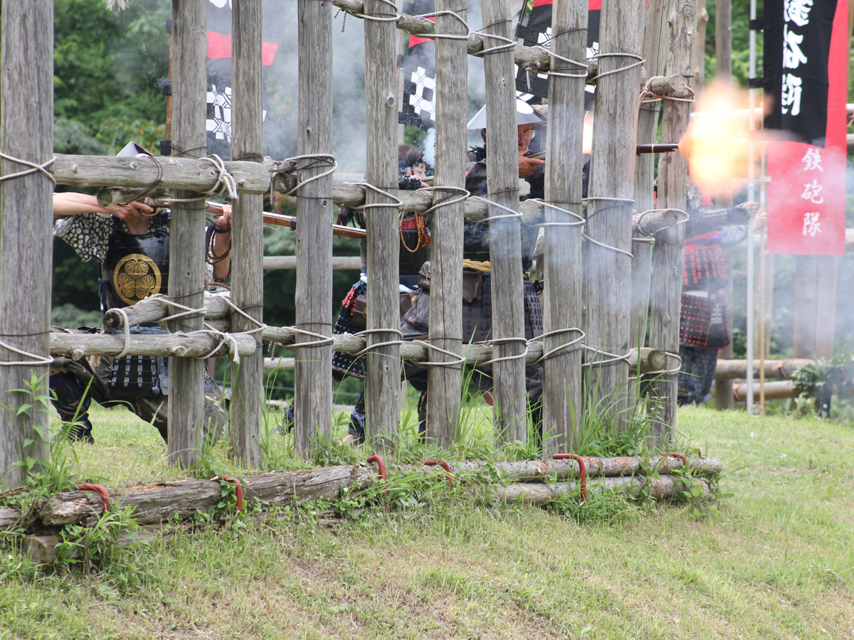 設楽原決戦場まつり