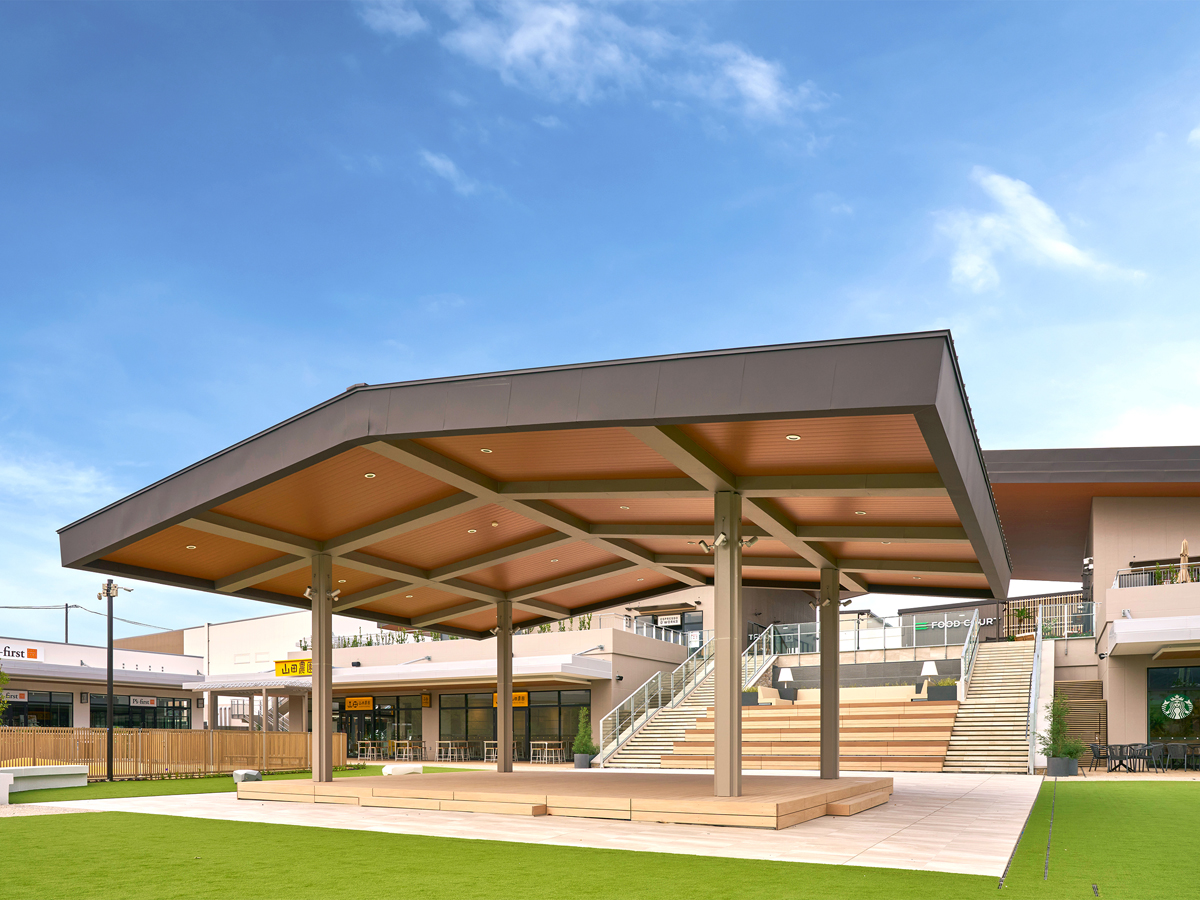 三井アウトレットパーク 岡崎