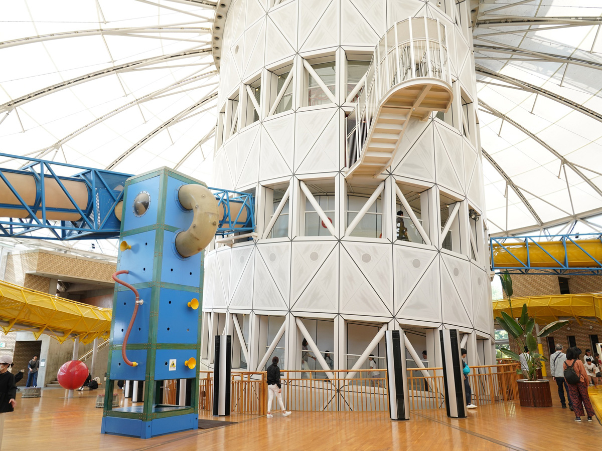 สวนอนุสรณ์ไอจิเอ็กซ์โป 2005 - สวนโมริโคะโระ (Expo 2005 Aichi Commemorative Park - Moricoro Park)